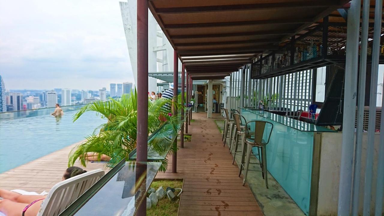Regalia Suites Infinity Pool Kuala Lumpur Exterior photo